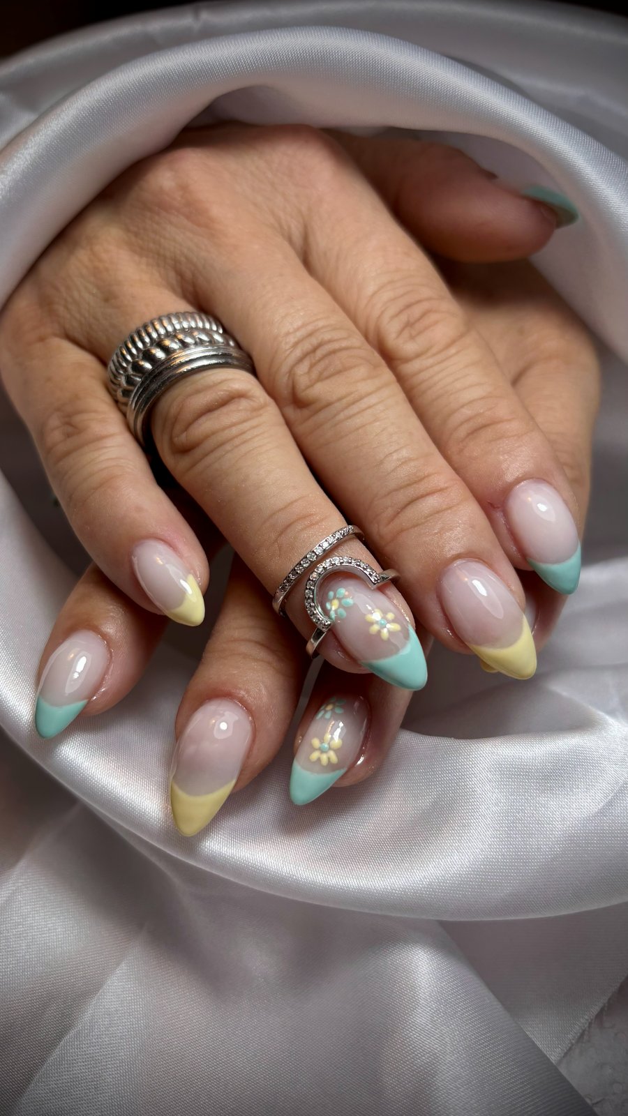 Trabalho de unhas Cristiana Ferreira Studio